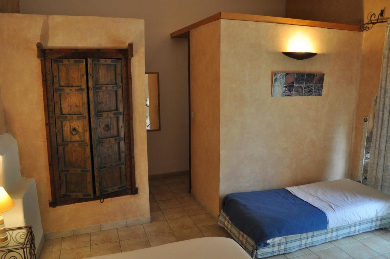 Domaine De Blancardy Hotel Moules-et-Baucels Bagian luar foto