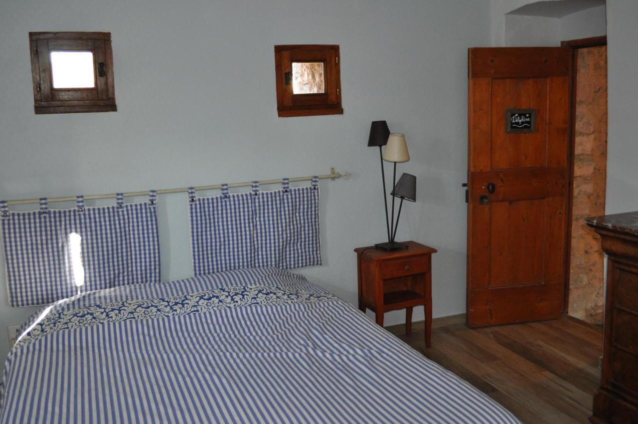 Domaine De Blancardy Hotel Moules-et-Baucels Bagian luar foto